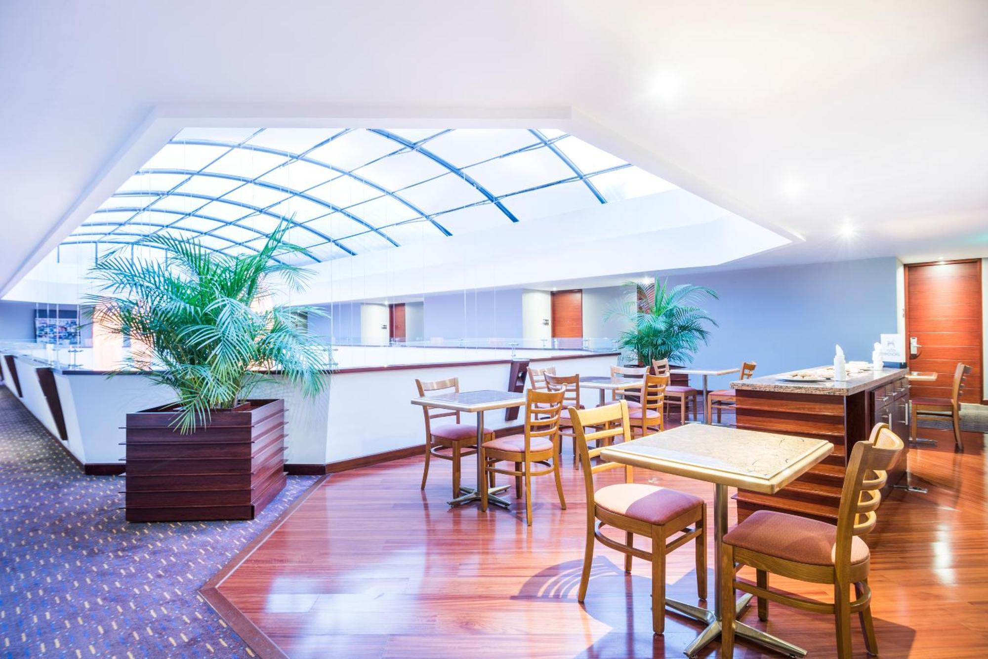 Doubletree By Hilton Calle 100,co Hotel Bogotá